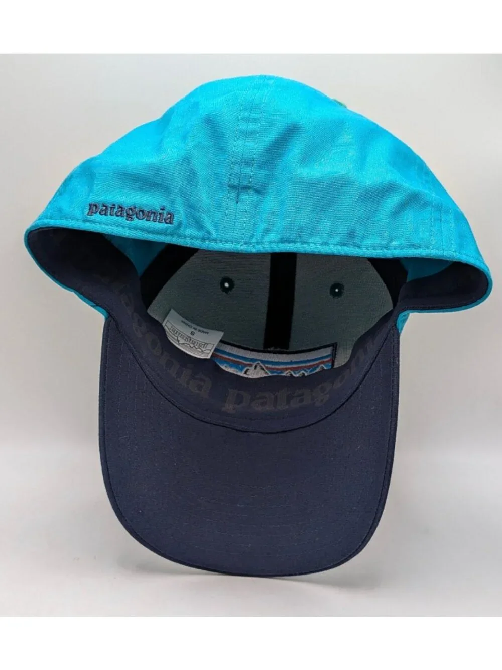 Patagonia Hat Size Small P-6 Logo Baseball Cap Hiking Outdoors Mountain Sky